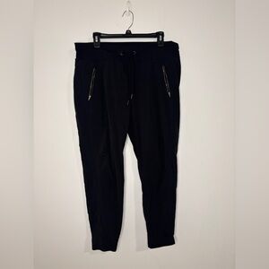 Athleta Pants Women's Black Size 14 Trekkie North Jogger Fitness Athleisure
